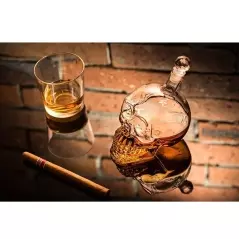 Decantor din sticla in forma de craniu, Gonga®
