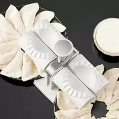 Aparat manual pentru ravioli, umplut galuste, din plastic, Gonga®