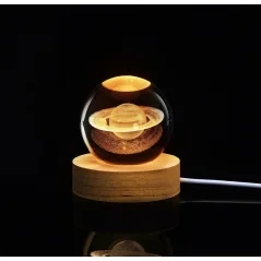 Lampa LED decorativa, cu bila de cristal cu diametru 6cm, model Saturn 3D, suport din lemn, Gonga®