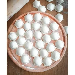 Formă pentru perisoare cu 37 de ochiuri care vă permite să le pregătiți rapid, diametru 2,5 cm, Gonga®