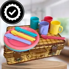 Coș picnic din răchită, cu farfurii, tacâmuri și căni pentru 4 persoane, Gonga®