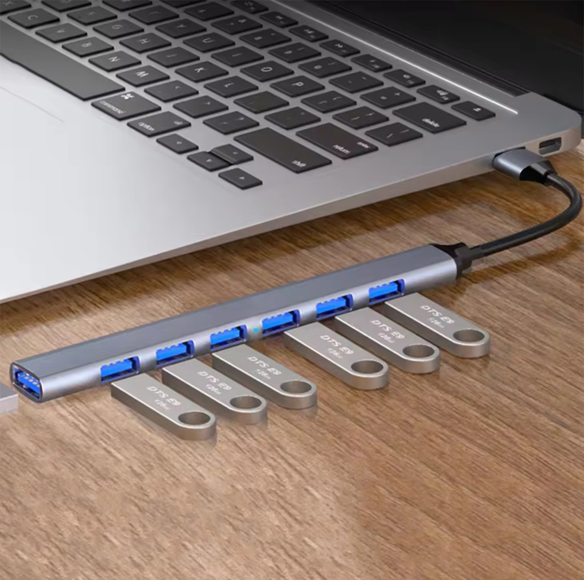 HUB%20Usb%20splitter%20pentru%207%20porturi,%20lungime%2016%20cm,%20corp%20aluminiu,%20Gonga%C2%AE1